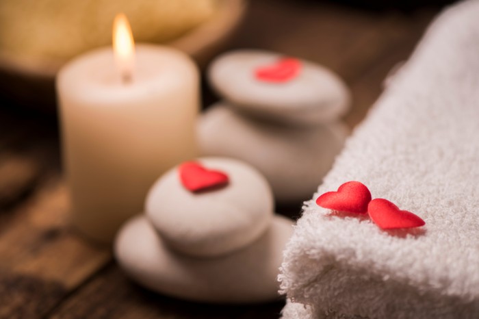 Valentines Day Spa Break In Windermere Spa Suites With Hot Tubs